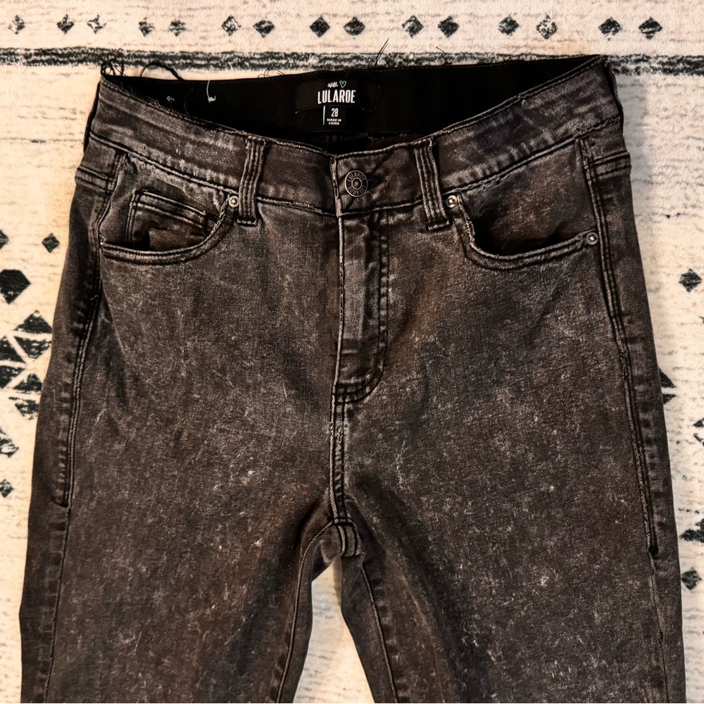 Women's Lularoe Jeans - Comfy and Flattering - Stretchy & built-in Shaping!